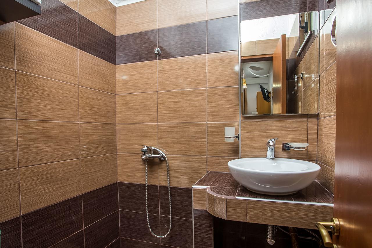 Toulas Studios & Apts No2 Faliraki Luaran gambar